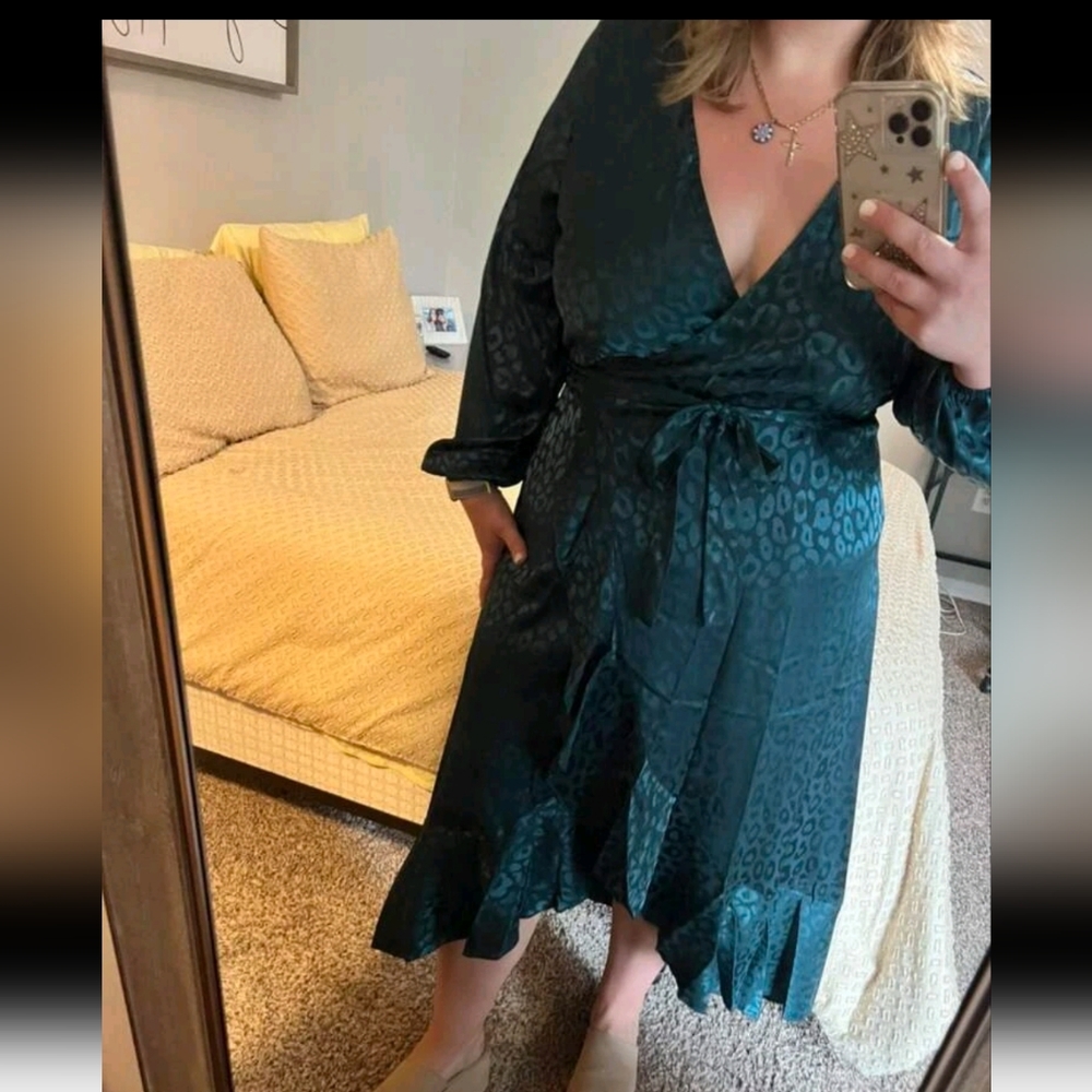 Leopard Pattern Ruffle Trim Tie Side Wrap Dress